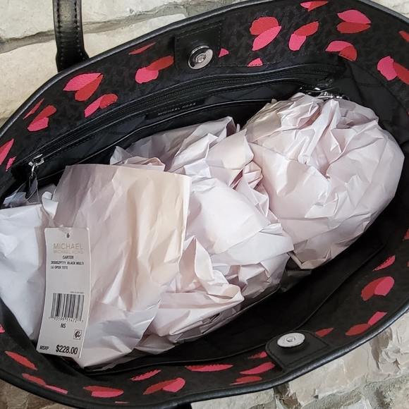 Michael Kors Carter LG Tote SET - Picture 3 of 9